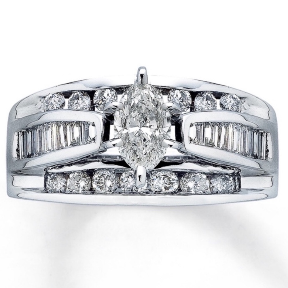 White gold marquise and baguette Diamond wedding ring
